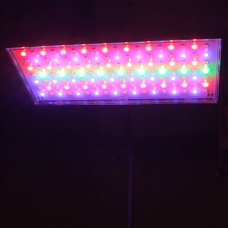 Lampe d'aquarium réglable à 3  - Aquarium Marine Lights avis et prix